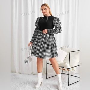 Shein plus houndstooth print gigot sleeve dress.
Black and white. Size 16.